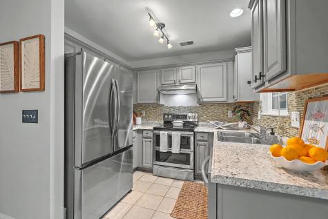 7921 Shadow Oak Drive North Charleston SC 29406