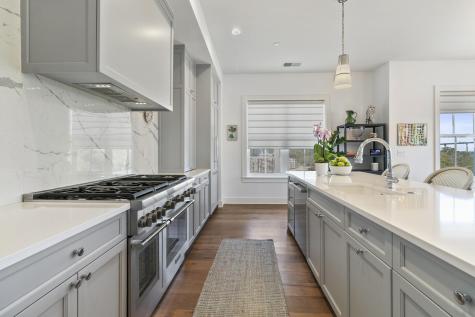 345 Longshore Street Charleston SC 29492
