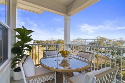 345 Longshore Street Charleston SC 29492