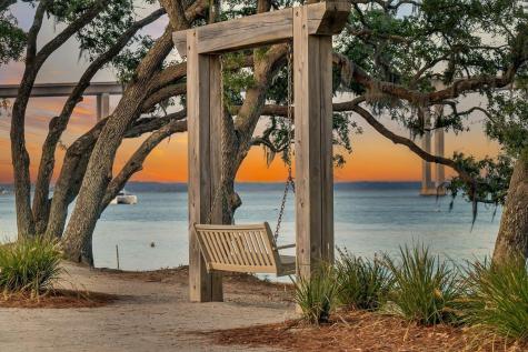 345 Longshore Street Charleston SC 29492