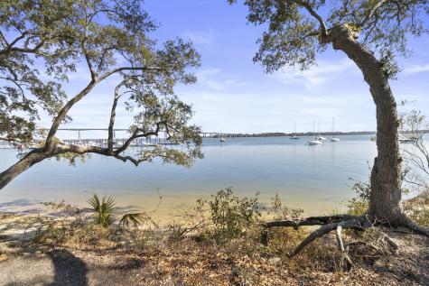 345 Longshore Street Charleston SC 29492