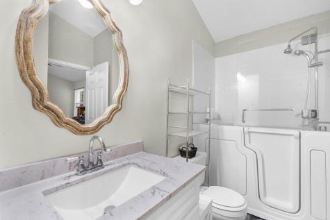 102 Nancy Lane Summerville SC 29485