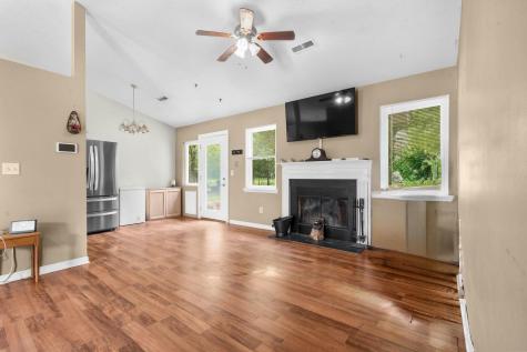 102 Nancy Lane Summerville SC 29485