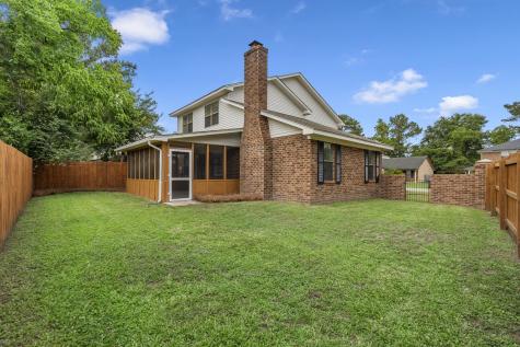 7611 Valleyview Circle North Charleston SC 29418