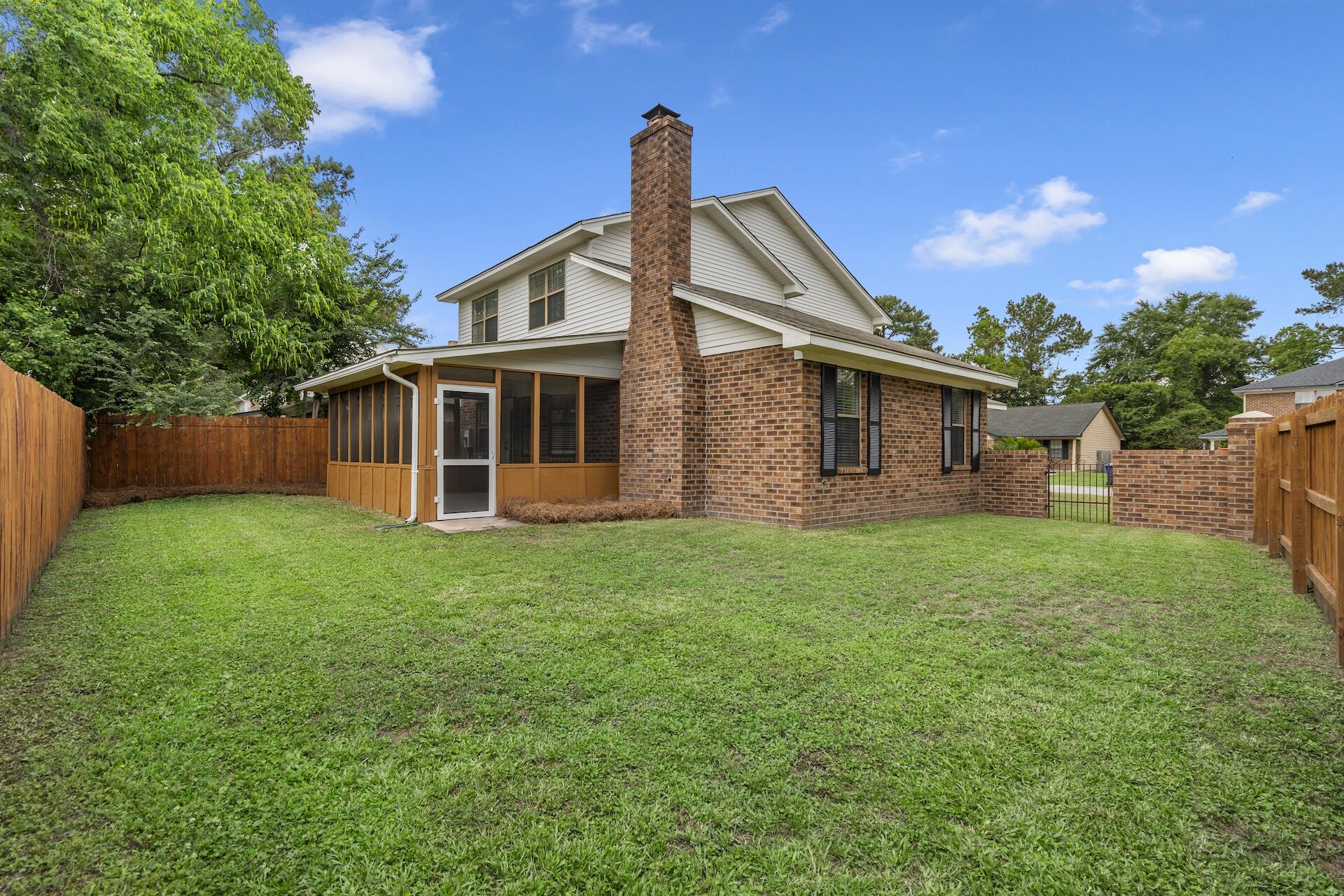7611 Valleyview Circle North Charleston SC 29418