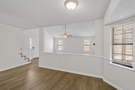 7611 Valleyview Circle North Charleston SC 29418