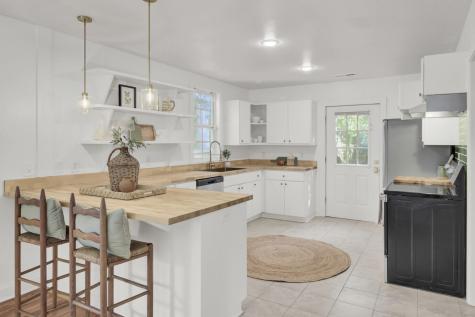 4758 Aster Drive North Charleston SC 29405