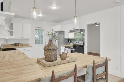 4758 Aster Drive North Charleston SC 29405