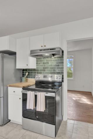 4758 Aster Drive North Charleston SC 29405