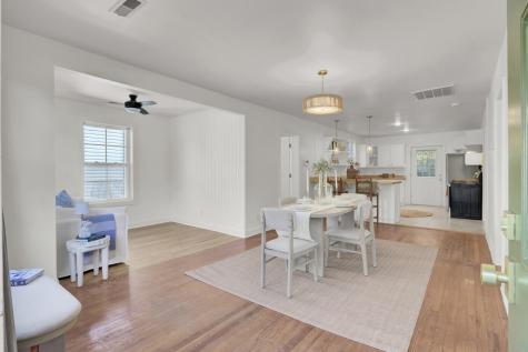 4758 Aster Drive North Charleston SC 29405