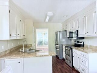 5472 Altamaha Drive North Charleston SC 29420