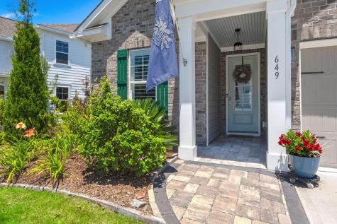649 Chigwell Springs Lane Summerville SC 29486