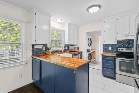 5729 Saint Angela Drive North Charleston SC 29418