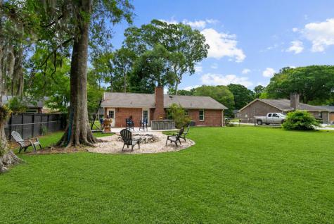 1027 Yorktown Drive Charleston SC 29412