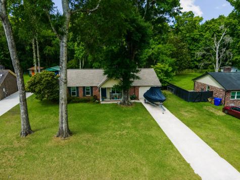 1027 Yorktown Drive Charleston SC 29412