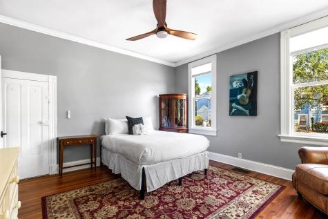 695 King Street Charleston SC 29403