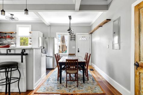 695 King Street Charleston SC 29403