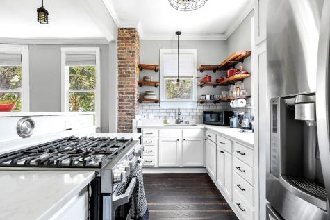 695 King Street Charleston SC 29403