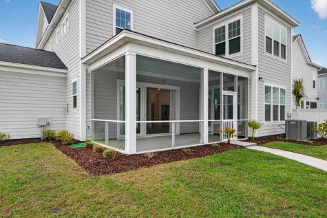 200 Symphony Avenue Summerville SC 29486