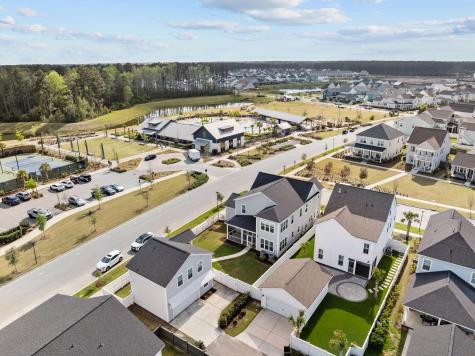200 Symphony Avenue Summerville SC 29486