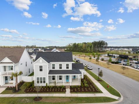 200 Symphony Avenue Summerville SC 29486