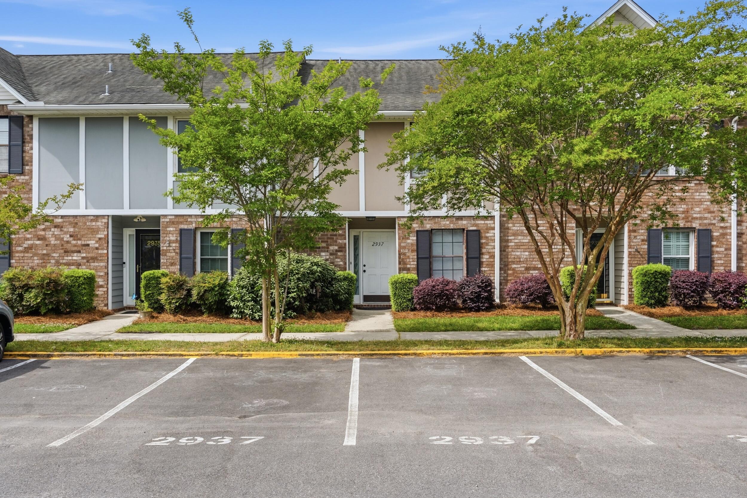 2937 Oxford Place Charleston SC 29414
