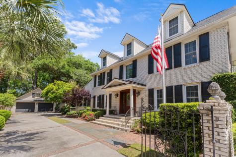 1043 Loyalist Lane Mount Pleasant SC 29464