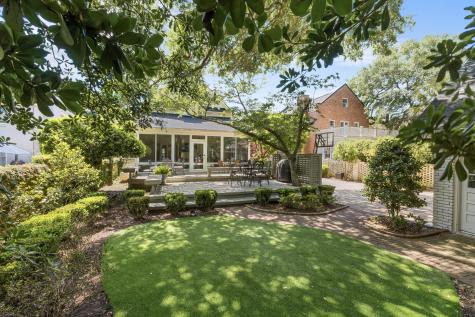 1043 Loyalist Lane Mount Pleasant SC 29464
