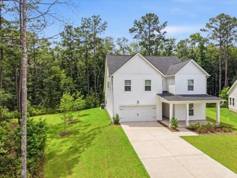 55 Red Bluff Street Summerville SC 29483