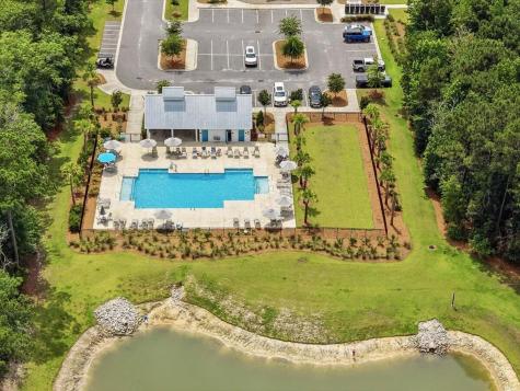 55 Red Bluff Street Summerville SC 29483