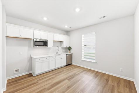 55 Red Bluff Street Summerville SC 29483