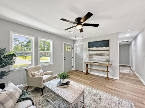 106 Fripp Lane Summerville SC 29483