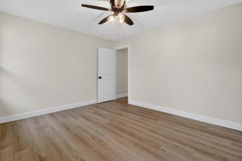 215 Horseshoe Drive Goose Creek SC 29445