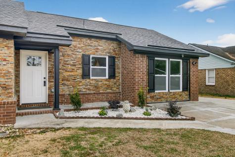 215 Horseshoe Drive Goose Creek SC 29445