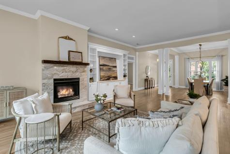 195 Prestwick Court Summerville SC 29483