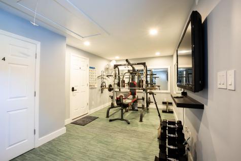 43 N Enston Avenue Charleston SC 29403