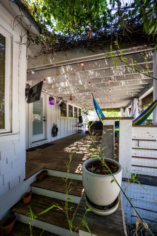 43 N Enston Avenue Charleston SC 29403