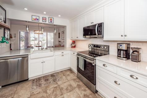 1126 Shadow Lake Circle Mount Pleasant SC 29464
