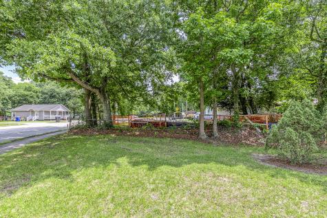 2018 Morningside Drive North Charleston SC 29405