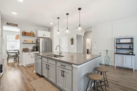 711 Kilarney Road Summerville SC 29483
