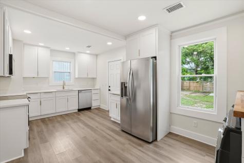 2309 Sorentrue Avenue North Charleston SC 29405