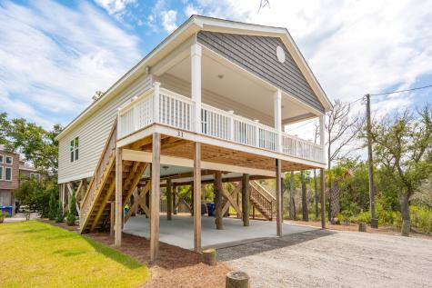 31 W 9th Street Folly Beach SC 29439