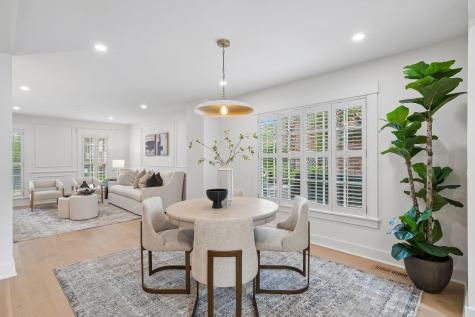 2 Gadsden Street Charleston SC 29401