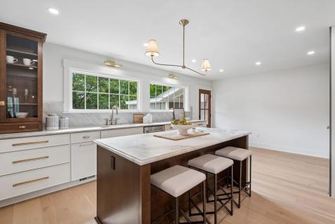 2 Gadsden Street Charleston SC 29401
