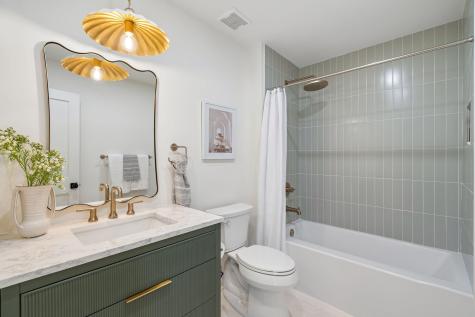 2 Gadsden Street Charleston SC 29401