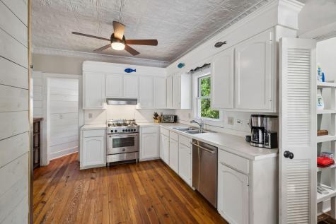 401 Seabreeze Lane Sullivans Island SC 29482