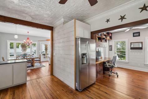 401 Seabreeze Lane Sullivans Island SC 29482