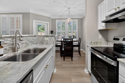 2212 Chatelain Way Mount Pleasant SC 29464