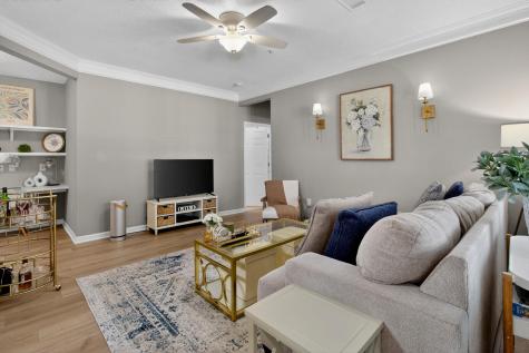 2212 Chatelain Way Mount Pleasant SC 29464
