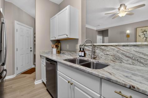 2212 Chatelain Way Mount Pleasant SC 29464